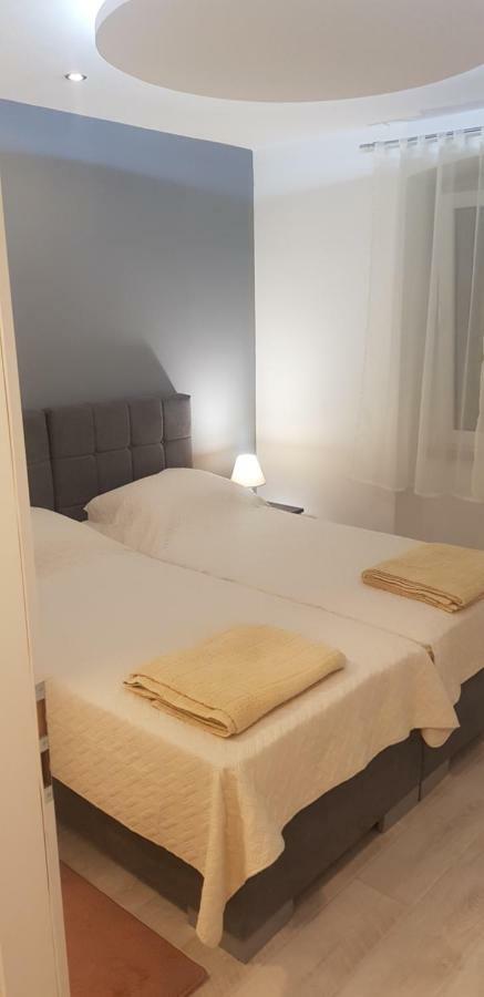 Apartman Adriamar Rijeka Exteriör bild